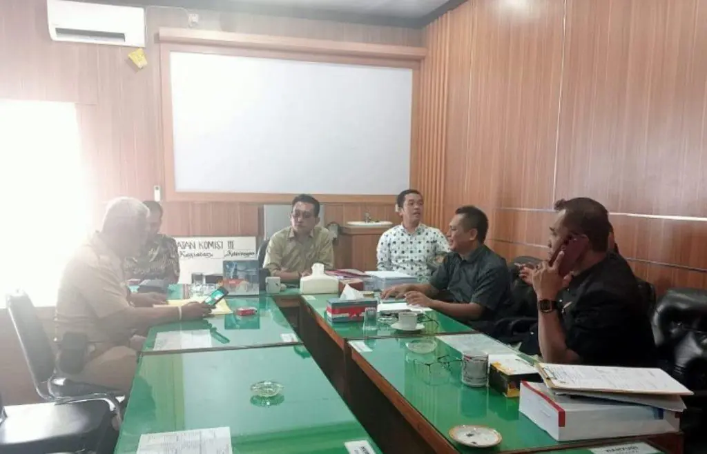 Komisi III DPRD Bengkulu Utara Rapat Kerja Bersama Dinas Kominfo dan PUPR