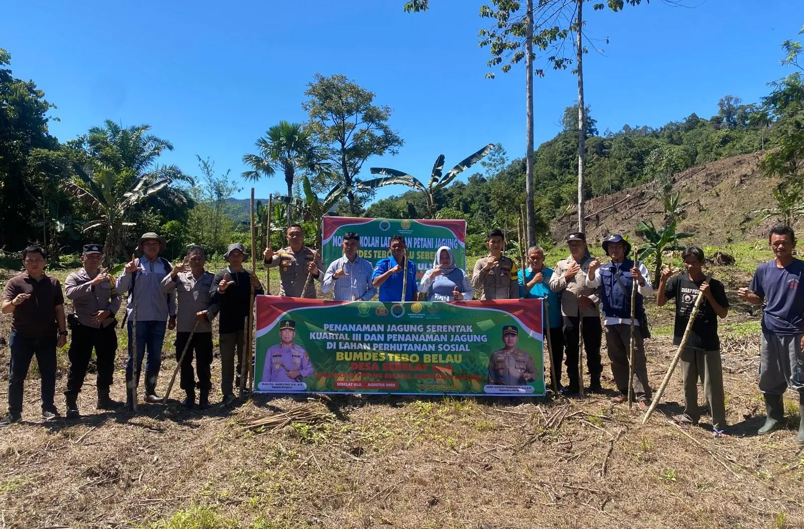 BUMDes Tebo Blau Desa Seblat Ulu Laksanakan Kegiatan Penanaman Jagung