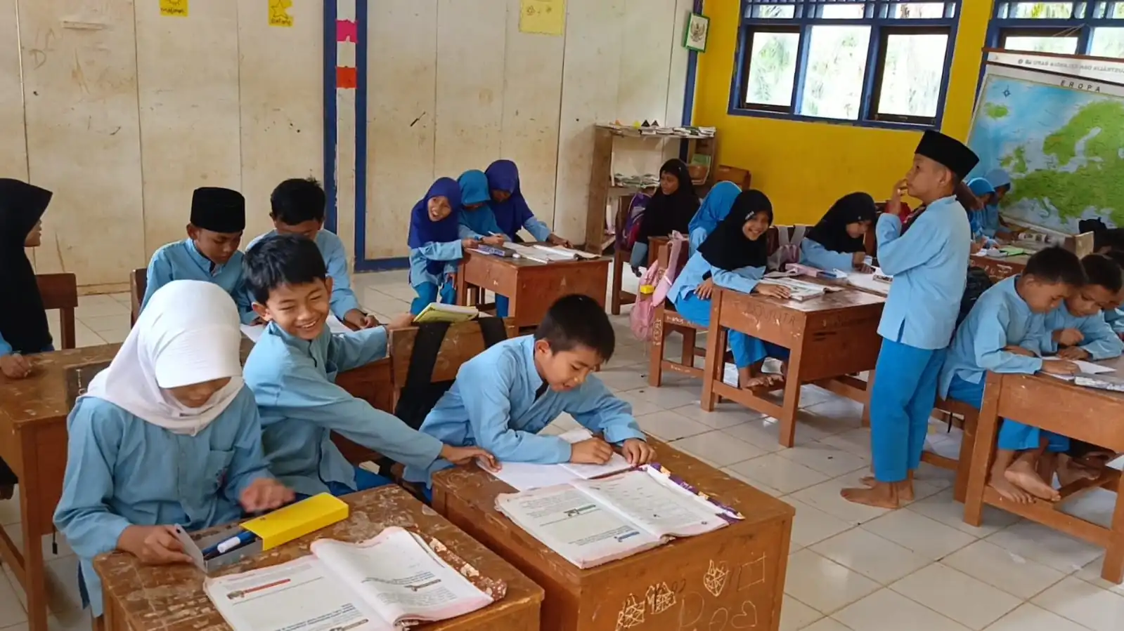 Dispendikbud Seluma Akan Gelar Sosialisasi Cegah Bullying dan Penggunaan Gadget Berlebihan