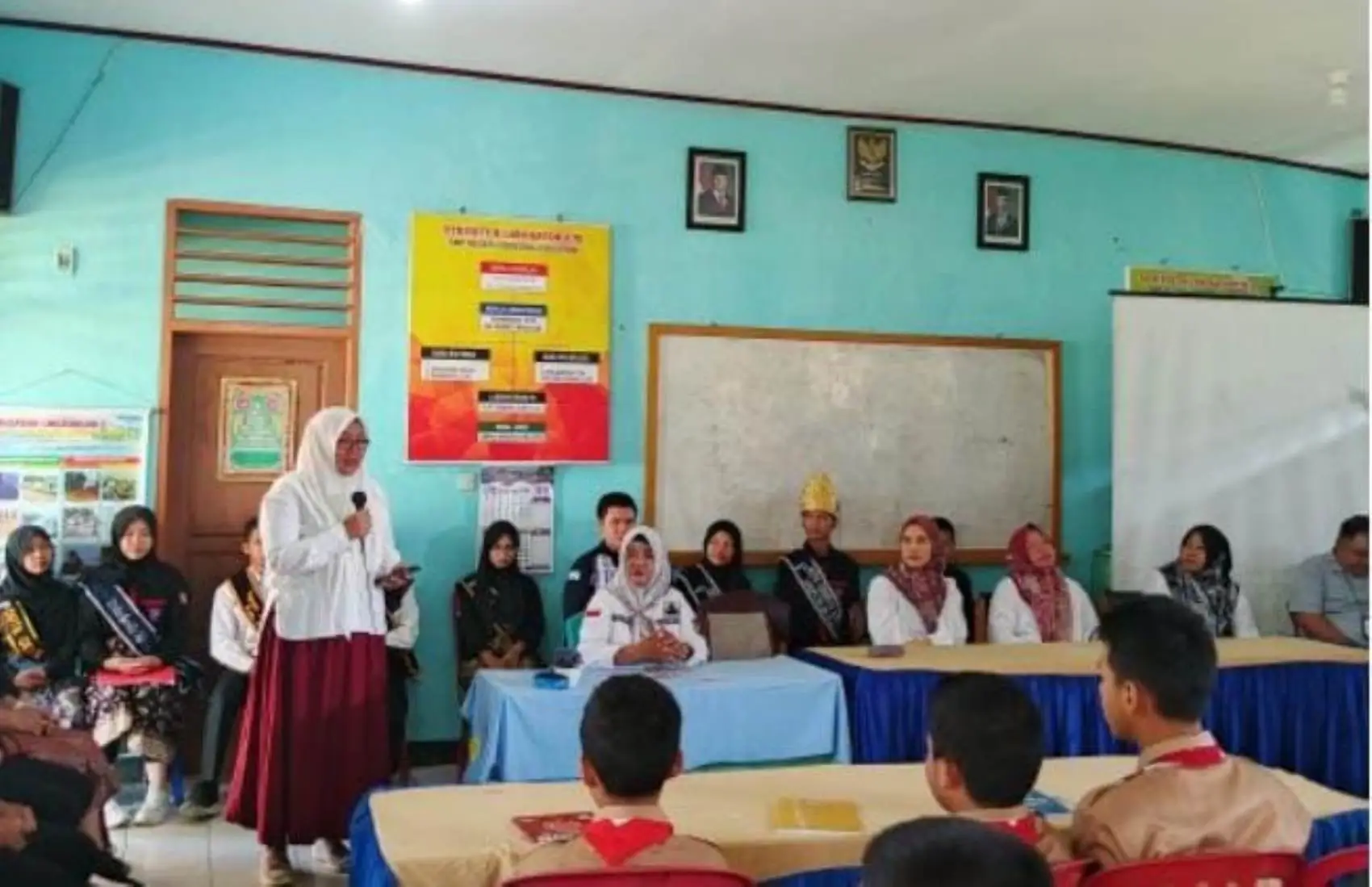 DPPKBP3A BS Gelar Kampanye Edukatif Pemenuhan Hak Anak dan Bahaya Narkoba di SMPN 2