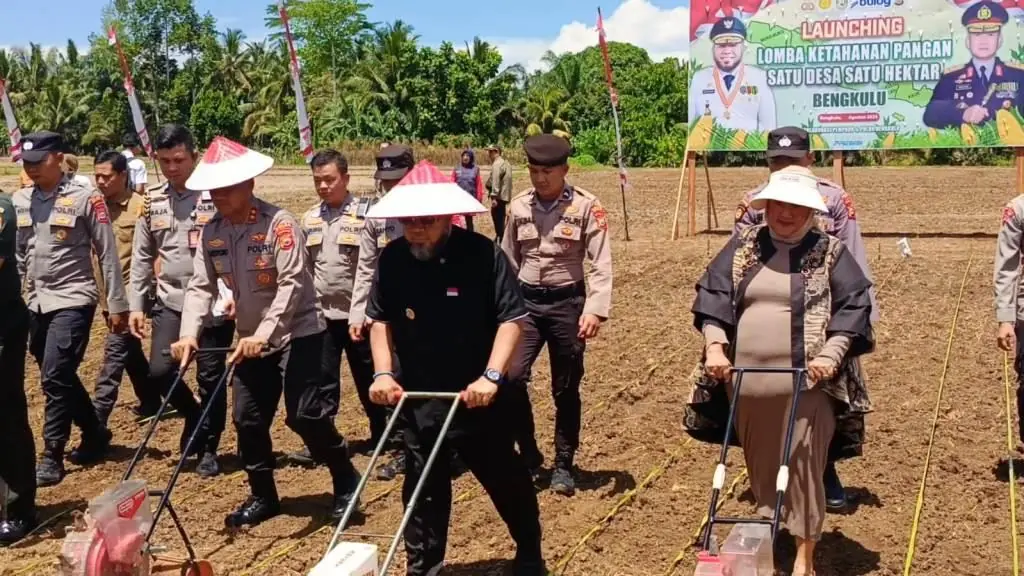 Gubernur Bengkulu Launching Program Sadesahe di Seluma, Dikemas dalam Bentuk Lomba Berhadiah Miliaran