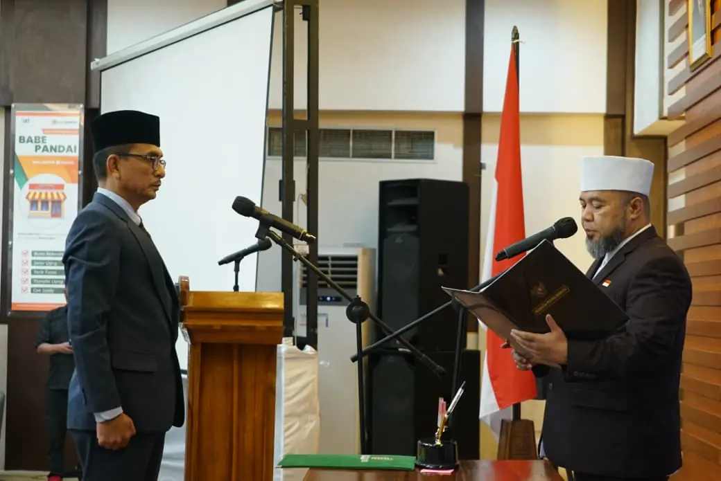Gubernur Helmi Hasan Lantik Riduan sebagai Komisaris Independen Bank Bengkulu