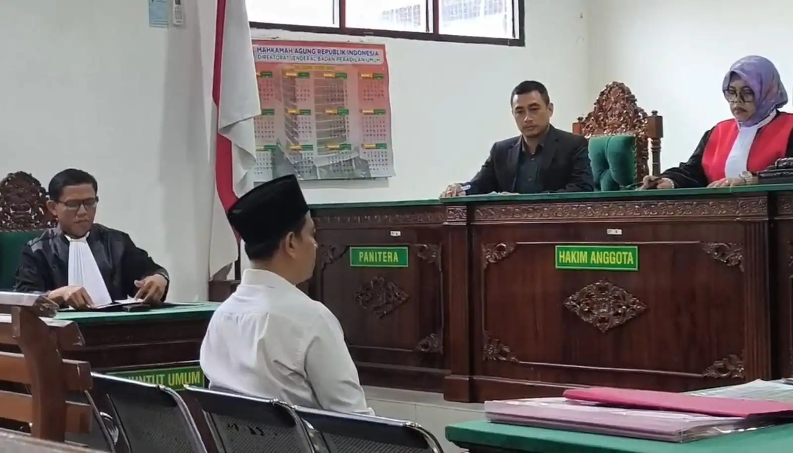 Terdakwa Kasus Pembobolan Kas Bank Bengkulu Unit Megamall Dituntut 8 Tahun Penjara