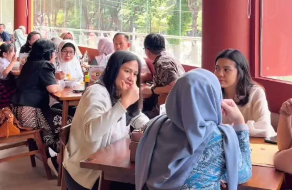 Bakso Lapangan Tembak Senayan Kini Hadir di Bencoolen Indah Mall