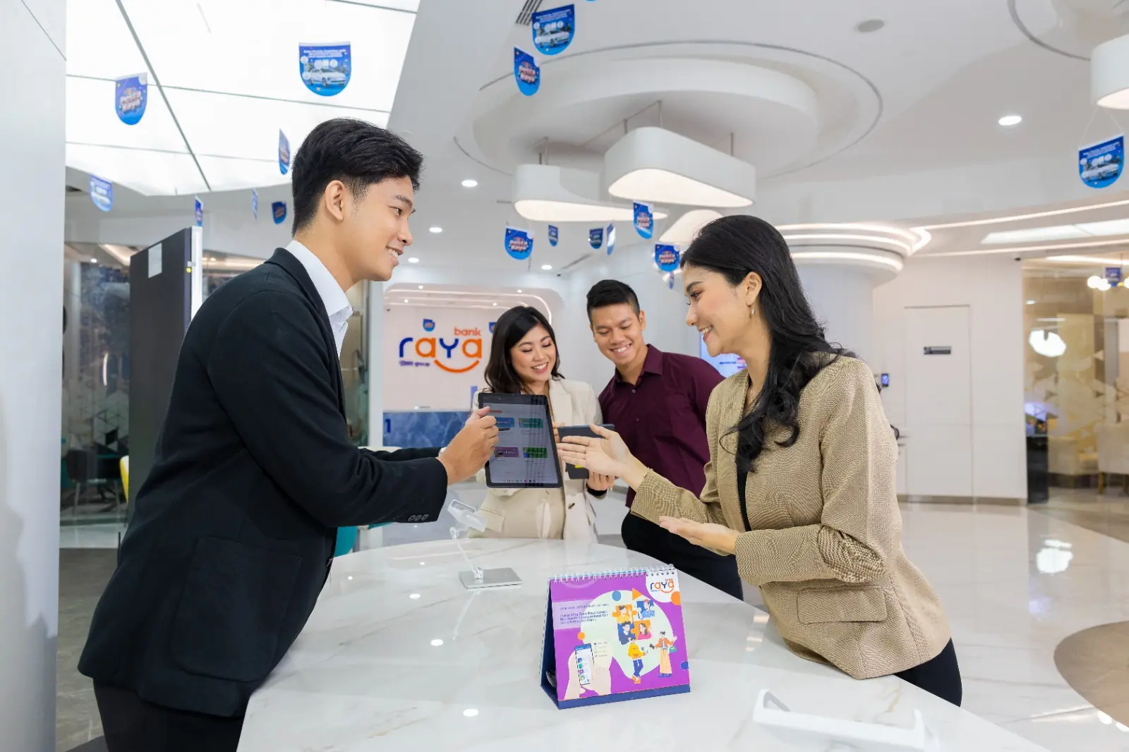 Bank Raya Kembali Raih Penghargaan, Semakin Perkuat Reputasi di Industri Bank Digital