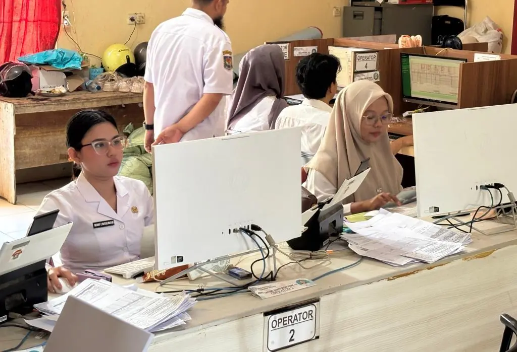 Patuhi Instruksi Bupati, Ratusan ASN Ajukan Pindah Domisili ke Seluma, Sekda Jadi yang Pertama