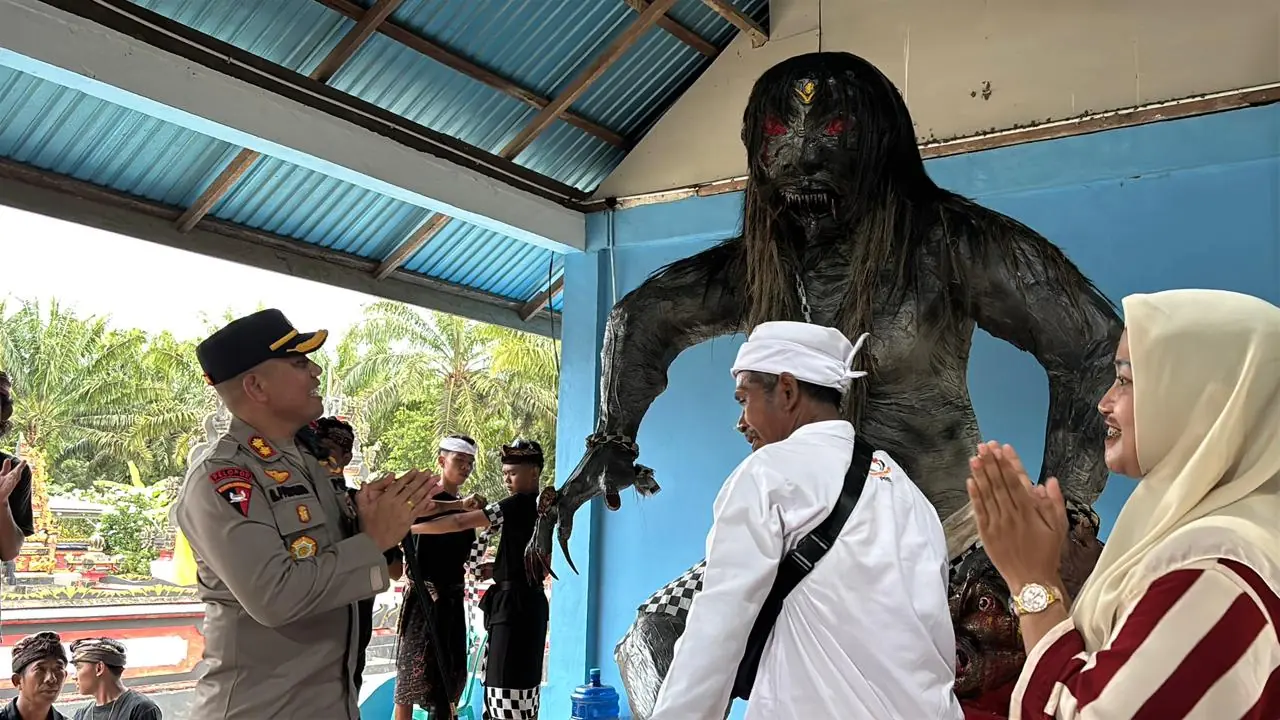 Kapolres Seluma Turunkan Personel Amankan Pawai Ogoh-ogoh, Toleransi Diapresiasi