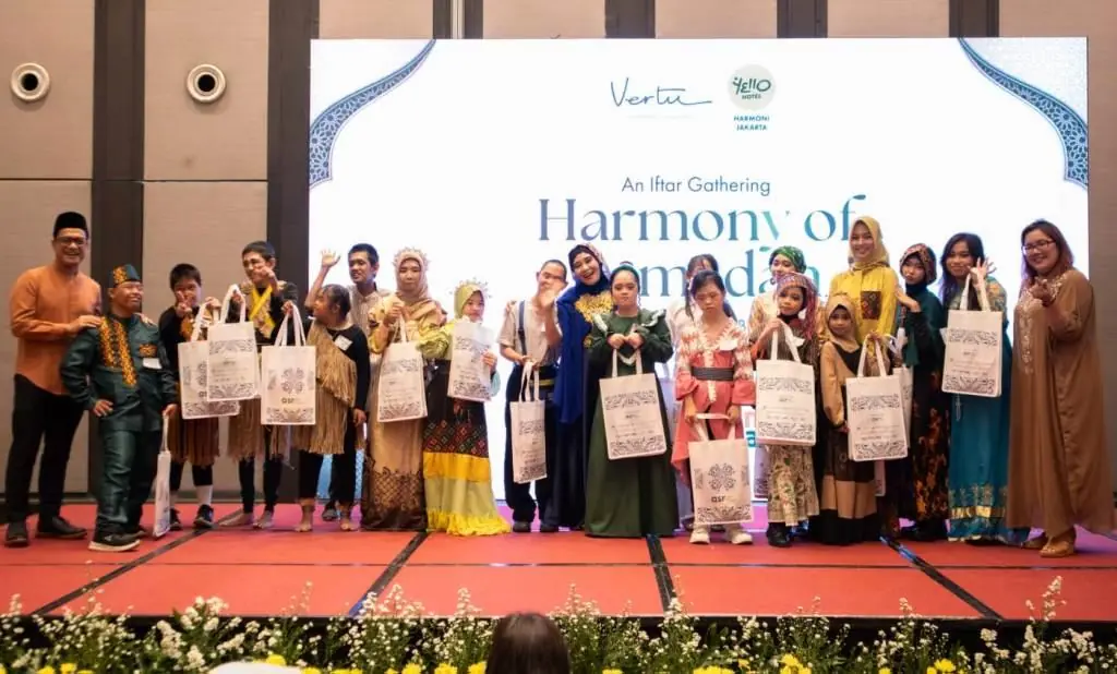 Vertu & Yello Hotel Harmoni Jakarta Rayakan Ramadan Bersama Talenta Disabilitas