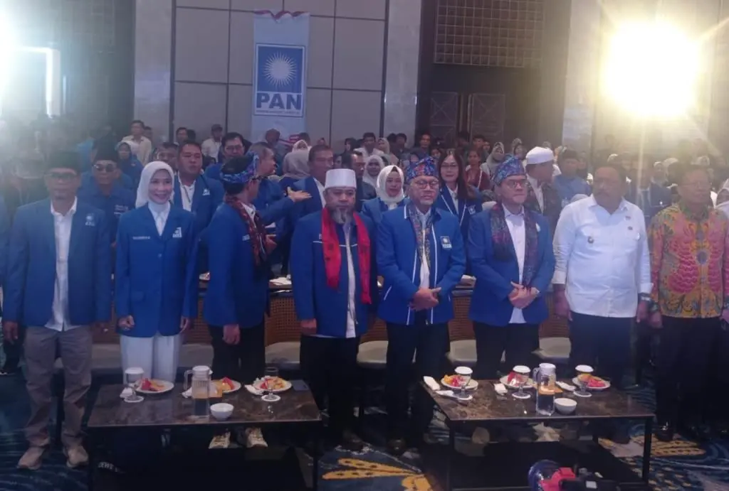 Lantik Pengurus PAN di Bengkulu, Zulhas Bidik Tiga Besar Nasional