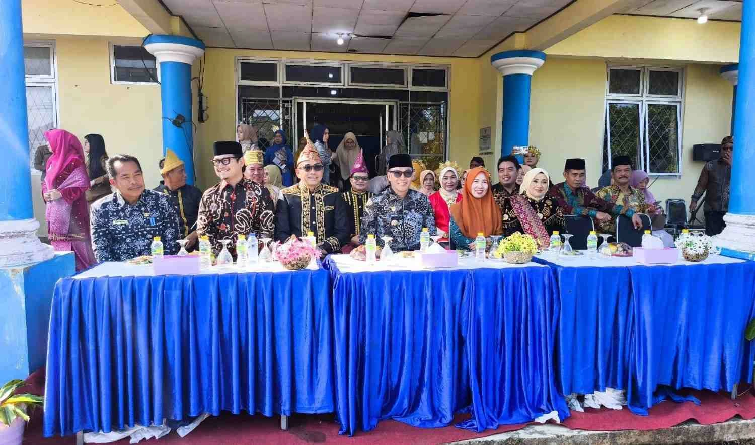 Hadiri Peringatan Harganas, Sekda: Perkuat Peran Keluarga, Lindungi Generasi Muda