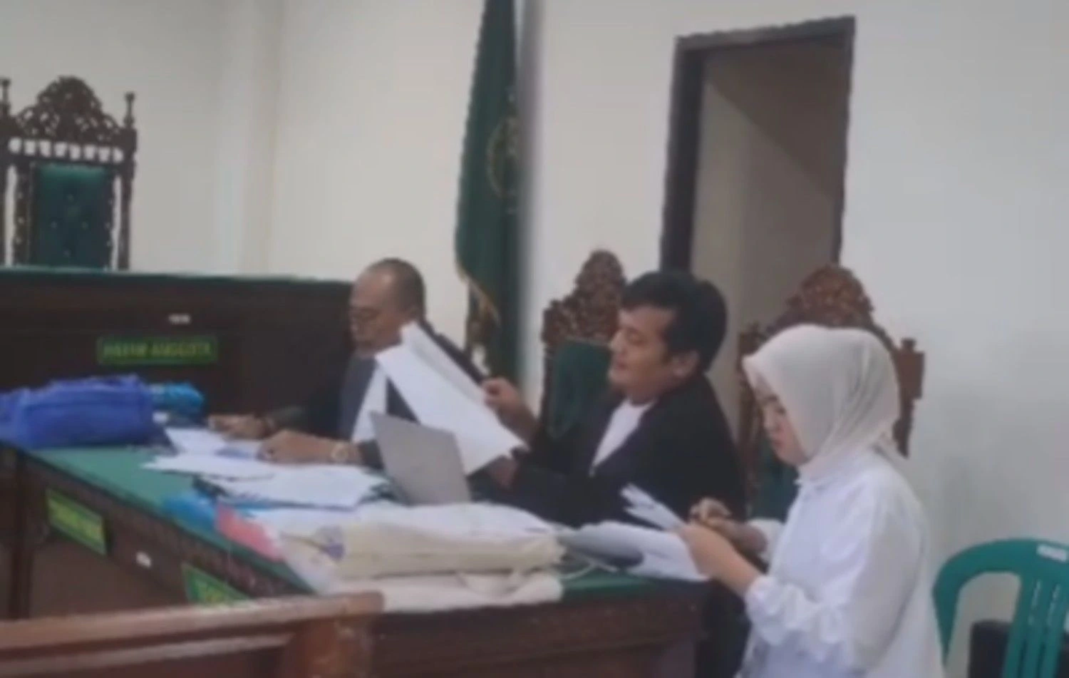 Hakim ‘Semprot’ Kuasa Hukum Terdakwa dalam Sidang Dugaan Penggelapan Dana CV Mandiri Sejahterah