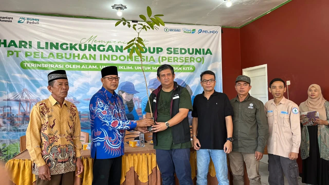 Peringati Hari Lingkungan Hidup Sedunia, Pelindo Bengkulu dan MAPEL Tanam Pohon