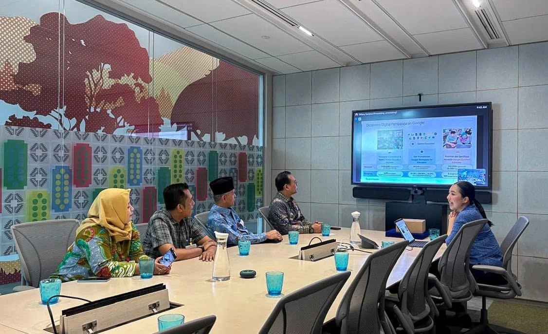 Bupati Seluma Dorong Digitalisasi Pendidikan, Target Tambah Sekolah Rujukan Google