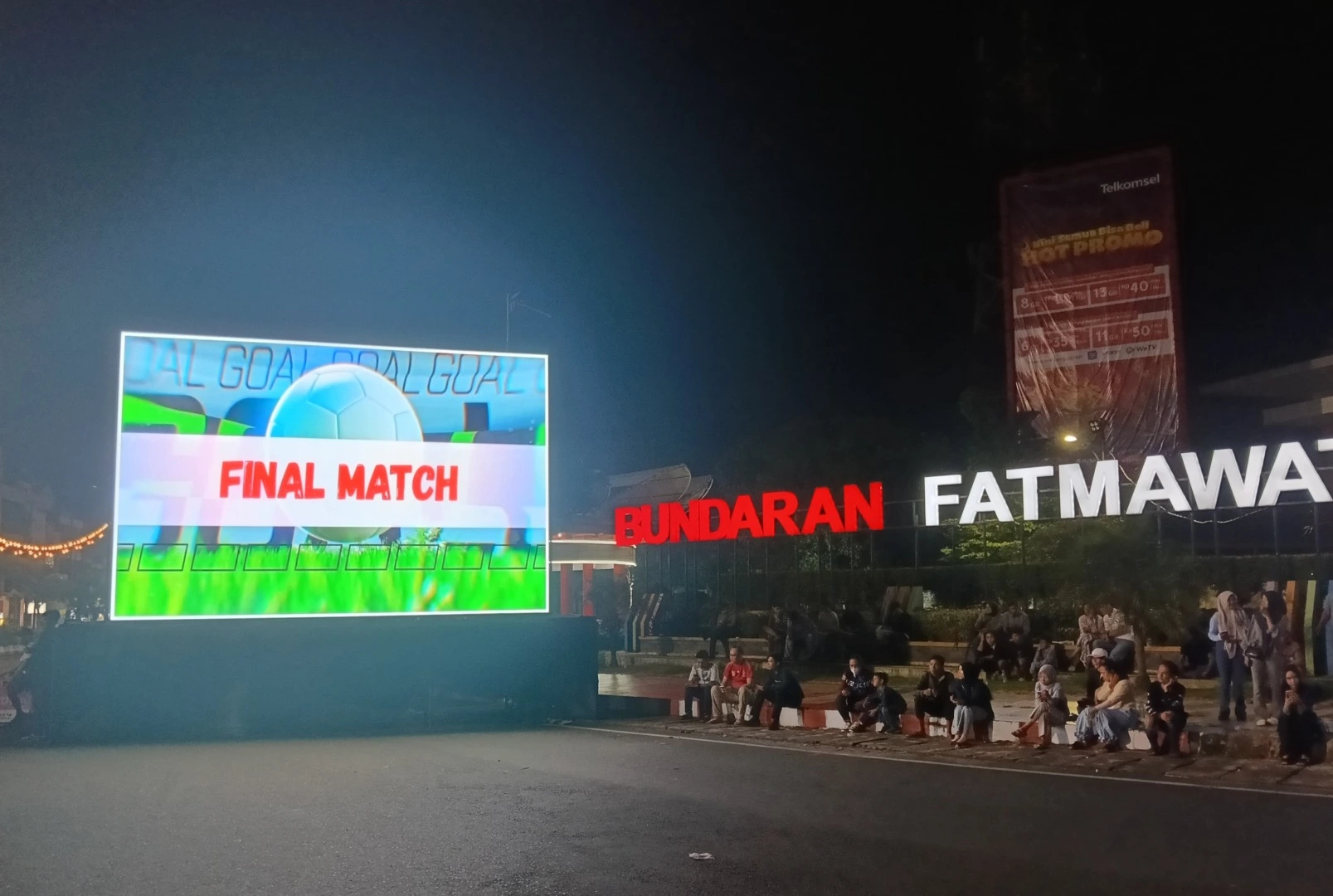 Ratusan Warga Padati Simpang Lima Bengkulu, Nobar Final Piala Dunia 2026 Spanyol vs Argentina