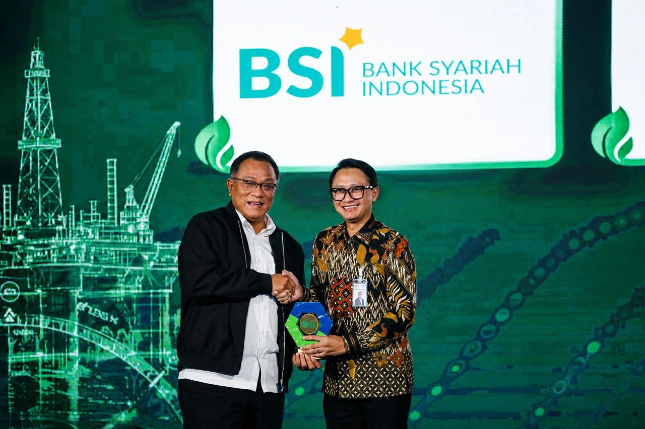 BSI Raih Anugerah ESG 2026 Berkat Program Green Zakat Kampung Usaha Gula Aren Cianjur