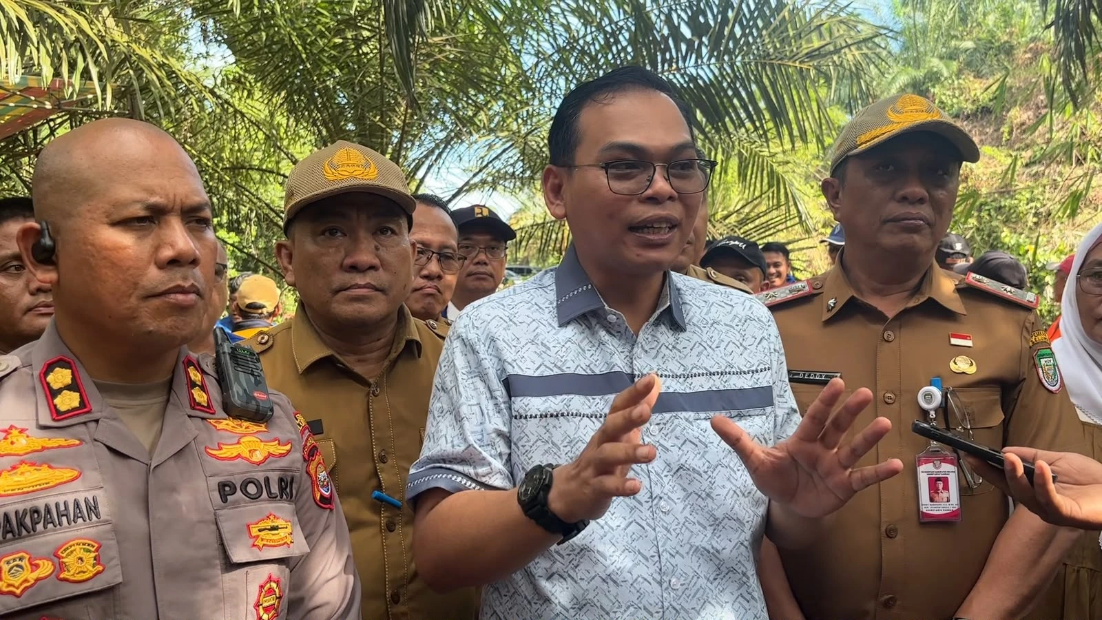Bupati Seluma Kritik Kinerja 7 OPD yang Dianggap Tidur