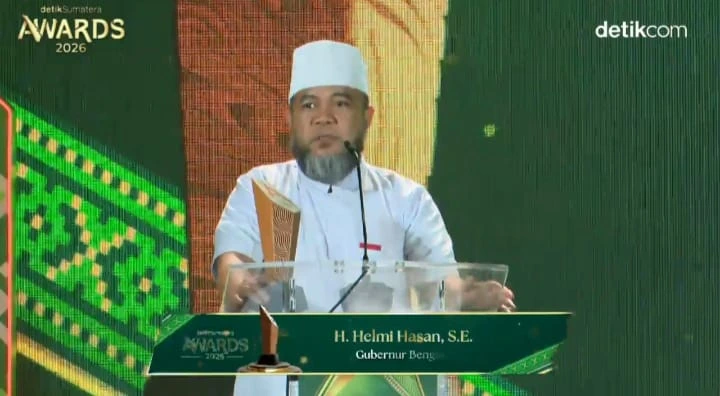 Gubernur Helmi Hasan Raih detikSumatera Awards 2026, Dinilai Dorong Konektivitas Antarwilayah