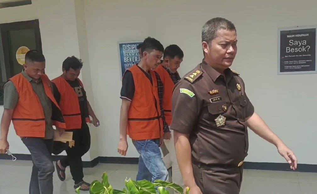 Kejati Bengkulu Tahan 4 Tersangka Kasus Korupsi Rekrutmen PHL PDAM Jilid 2