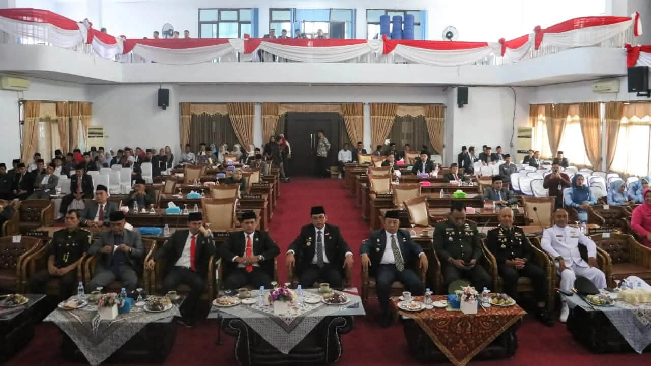 Paripurna HUT Ke-81 RI, Ketua DPRD Seluma Tekankan Pengabdian untuk Rakyat