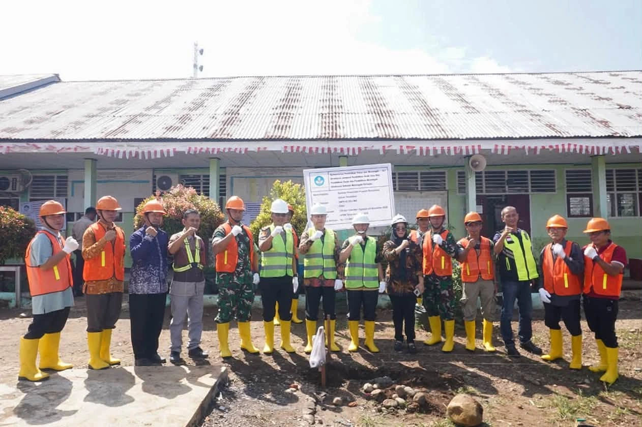 Revitalisasi 29 Satuan Pendidikan di Seluma Resmi Dimulai, Pemkab Harap Tingkatkan Kualitas Pembelajaran
